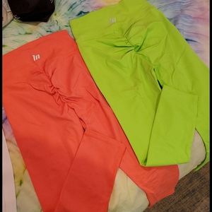 Leggins, neon orange and green, just Wow!!